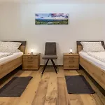 Apartment Holderstanzenhof *