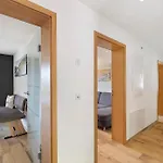 Apartamento Holderstanzenhof *