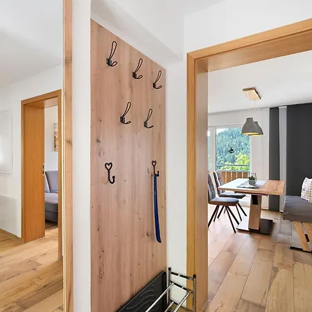 Holderstanzenhof Appartement *